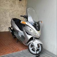 Pezzi vari Malaguti Madison 250