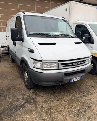 IVECO CASSONE ATTREZZATO DAILY