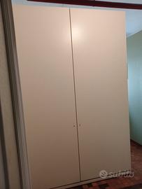 armadio ante scorrevoli 