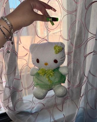 peluche hello Kitty