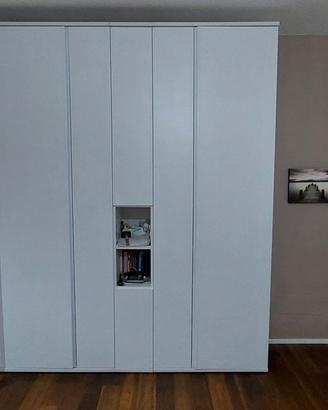 Armadio/guardaroba/scarpiera