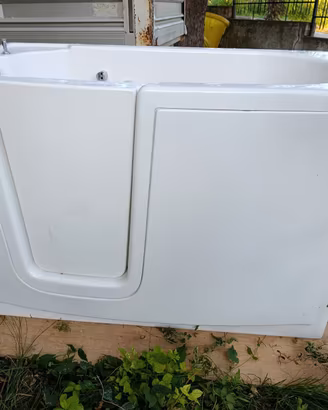 Vasca da Bagno con sportello per anziani