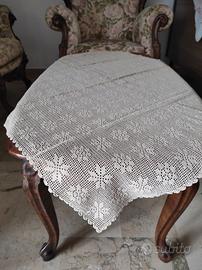 Set di tre centri uncinetto filet ecru'