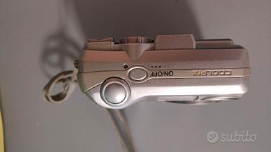  MACCHINA FOTOGRAFICA DIGITALE NIKON COOLPIX 