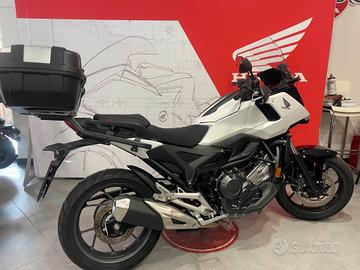Honda NC 750 X abs 2025/26 PACK COMFORT - BAULETTO