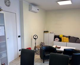 UFFICIO con posto auto - Villorba
