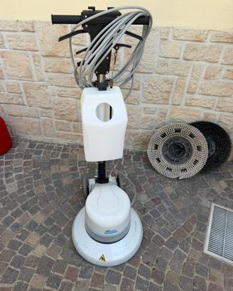 Lavapavimenti professionale