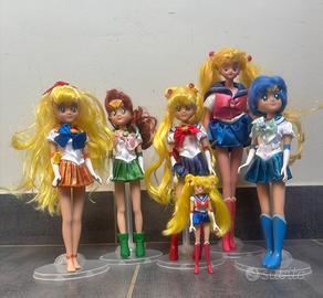 Bambole SAILOR MOON lotto 5 bambole + figure