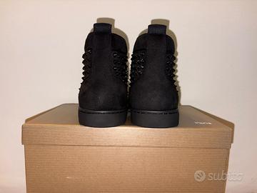 Louboutin black suede 43