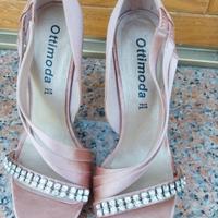 Scarpe con tacco alto n. 38