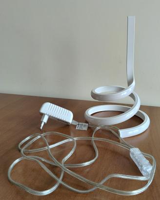 Lampada LED attorcigliata M'Illumino
