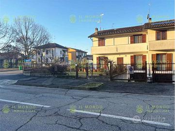 Villa di 120 m² con 4 locali a Melegnano