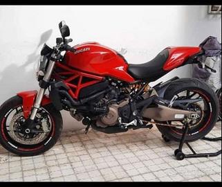 Ducati Monster 821