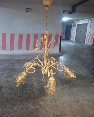 varie tipologie di lampadari 