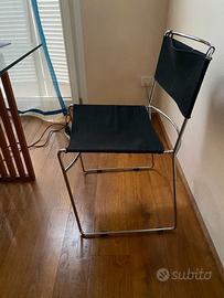 9 sedie DELFINA di Enzo Mari, vendibili anche sep