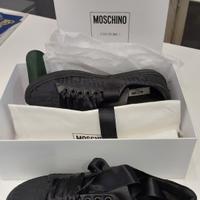 sneakers moschino