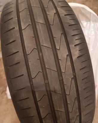 4 GOMME 225 55 17 HANKOOK ESTIVE