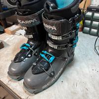 Scarponi scarpa maestrale xt