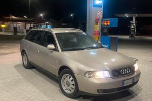 AUDI A4 QUATTRO 