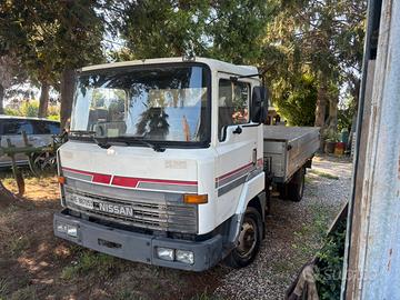 Nissan L35.09