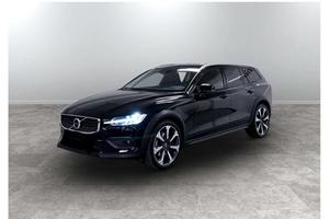 Volvo v60 cross country B4 2.0  pro line