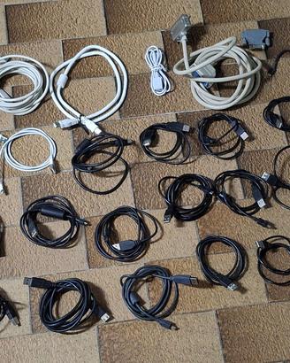 Lotto 30 Cavi USB vari formati per PC e telefonia