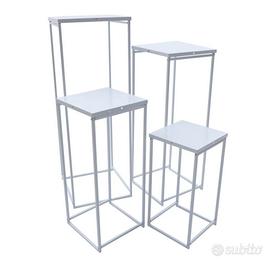 2 Set da 4 supporti per fiori a colonna in metallo