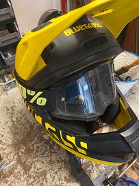 Casco enduro Bluegrass