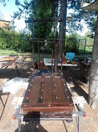 Antica bilancia a bascula 