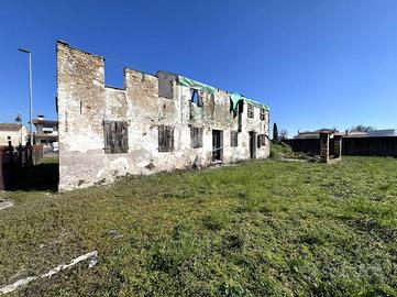 RUSTICO A PORTOGRUARO