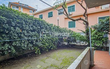 Appartamento a Lavagna Via Lombardia 4 locali