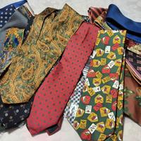 Lotto 33 Cravatte in SETA Grandi firme -Nuove