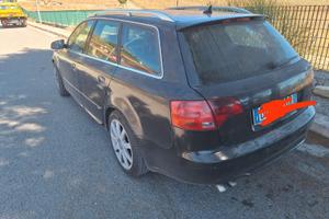 AudiA4 2000 177cv x pezzi di ricambio