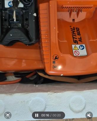Batteria AR 3000 Stihl Zainetto + Caricabatterie