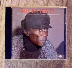 MILES DAVIS - Live in Paris 1969