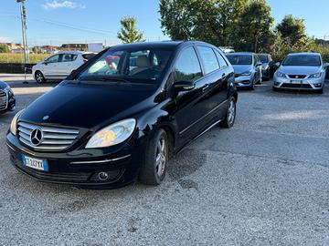 Mercedes-benz B 150