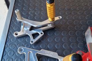 Pedane arretrate Walter moto ninja 636