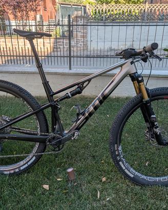 MTB BMC Fourstroke Fox 34 completa