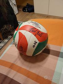 Pallone firmato