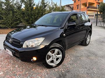 toyota rav 4 2.2 D-4D 130 KW del 2007
