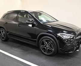 Mercedes-Benz GLA 180 d Automatic Premium