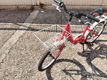 bici rossa 