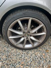 cerci da 19 pollici , alfa 159