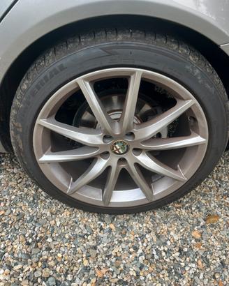 cerci da 19 pollici , alfa 159