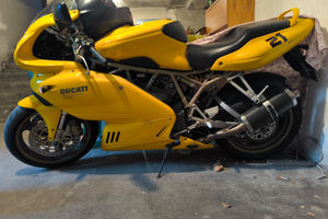 Ducati 750 ss