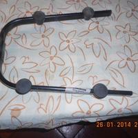 Due porta TV o lettore dvd