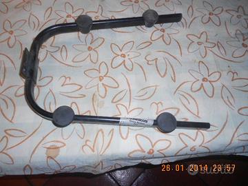 Due porta TV o lettore dvd