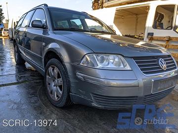VW PASSAT VARIANT 3B6 1.9 TDI 101CV ricambi