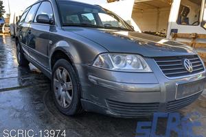 VW PASSAT VARIANT 3B6 1.9 TDI 101CV ricambi