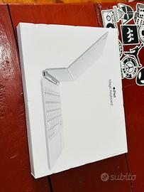 Apple magic key board per ipad Air 11" M2/M3/M4